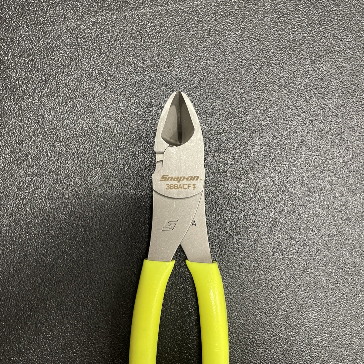 Snap-on Tools USA NEW HI-VIZ Soft Grip 8" High-Leverage Diagonal Cutter 388ACFHV
