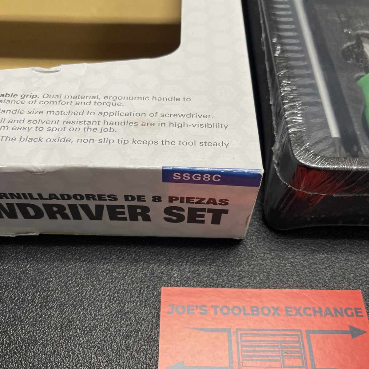 BRAND NEW (GREEN) Matco Tool 8 piece screwdriver set SSG8C