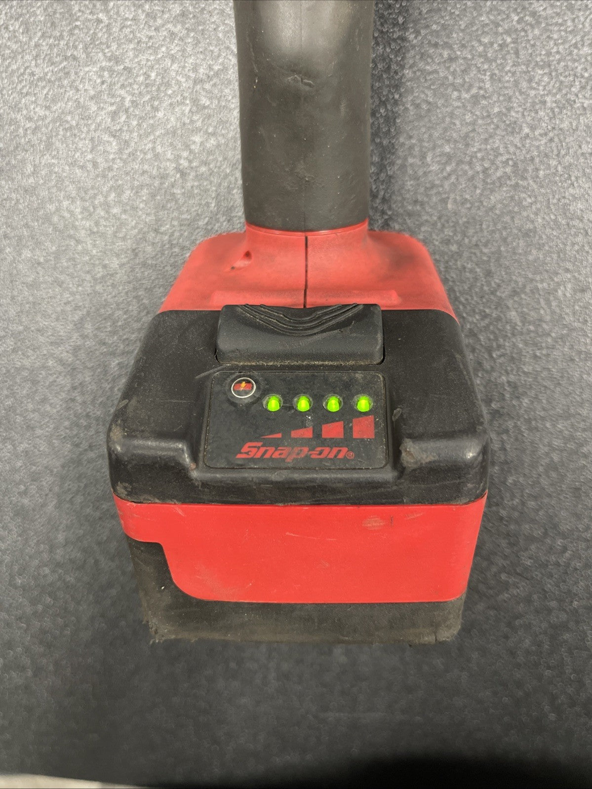 Snap On - CDR8815 -  Red 18V 2-Speed Cordless 1/2” Drill w/ Battery CTB8185 C35