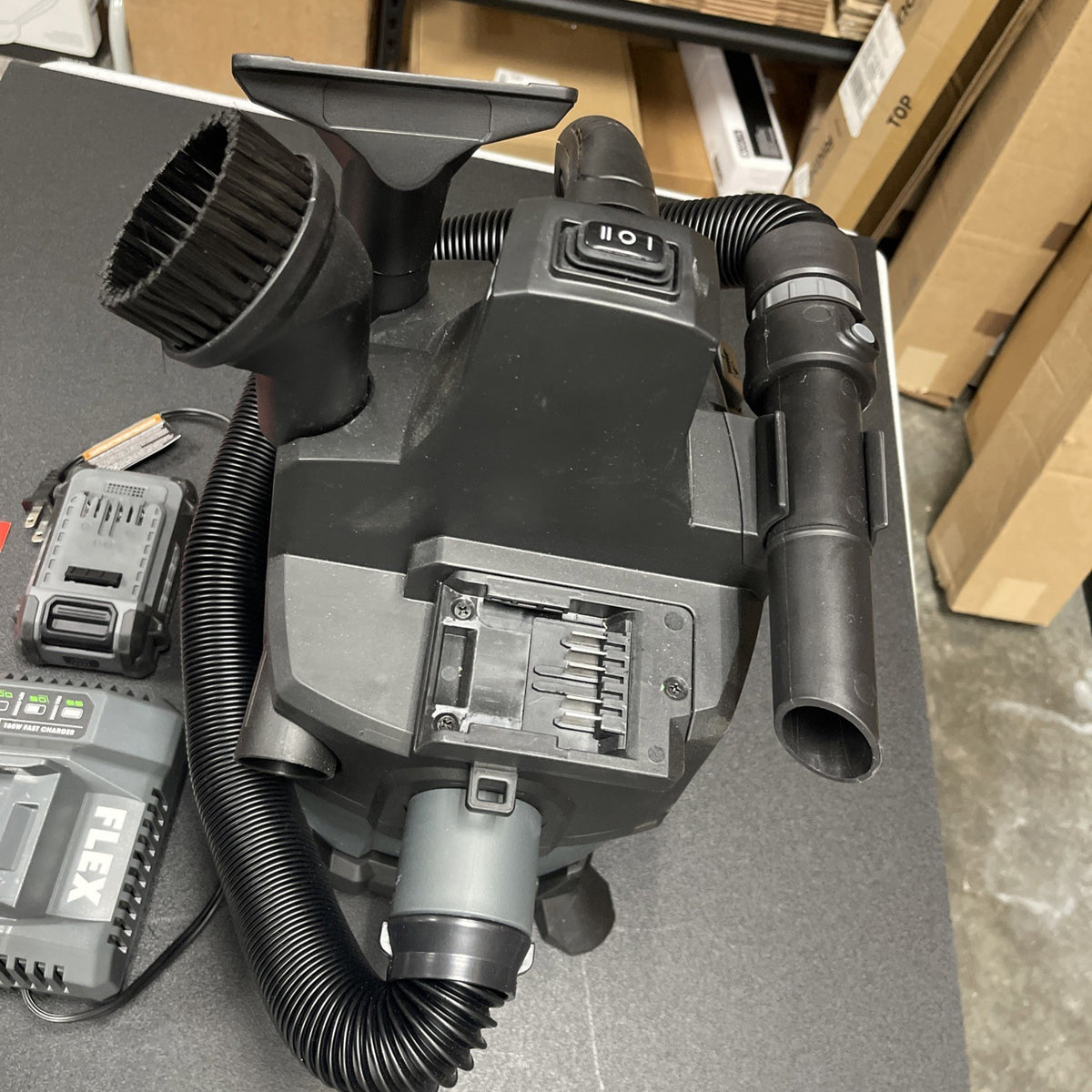 FLEX FX5221-Z 24V Brushless 1.6 Gallon Wet/Dry Tool Only Vacuum Cleaner, Grey