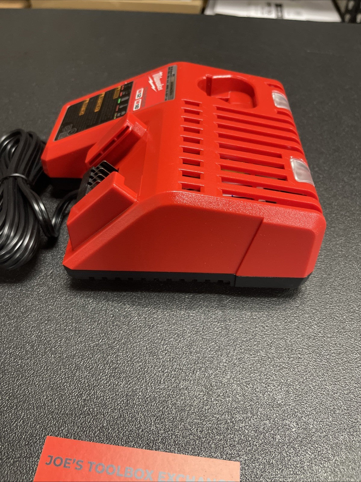 Milwaukee MEW GENUINE Battery Charger M18 & M12 48-59-1812 Lithium 12 18 Volt