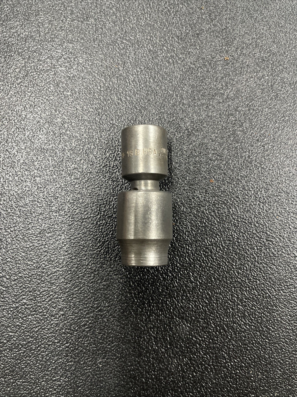 Snap on Tools IMBF16B 1/2" SAE Shallow Swivel Impact Socket 6 Point 3/8" Drive