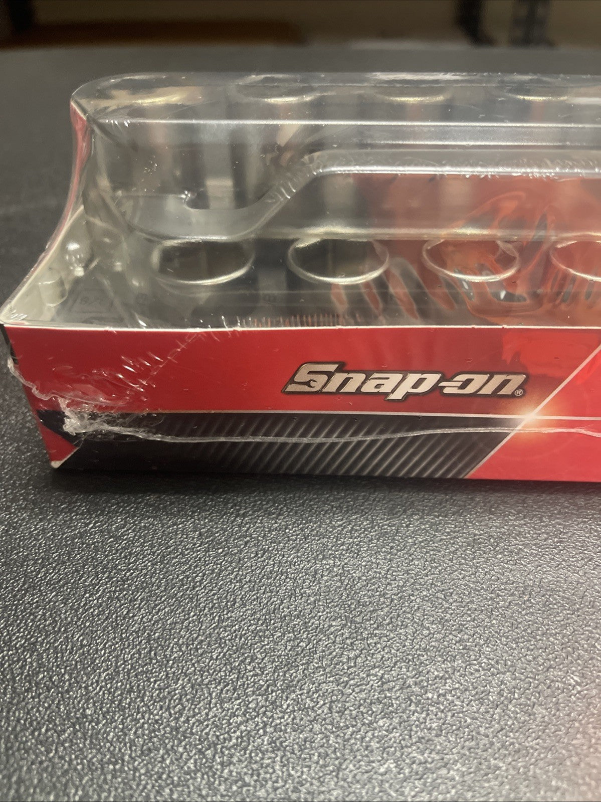 Snap-on 224SFFSMFHV 24 Metric Essential Socket Foam Set Shallow & Deep 8-19mm