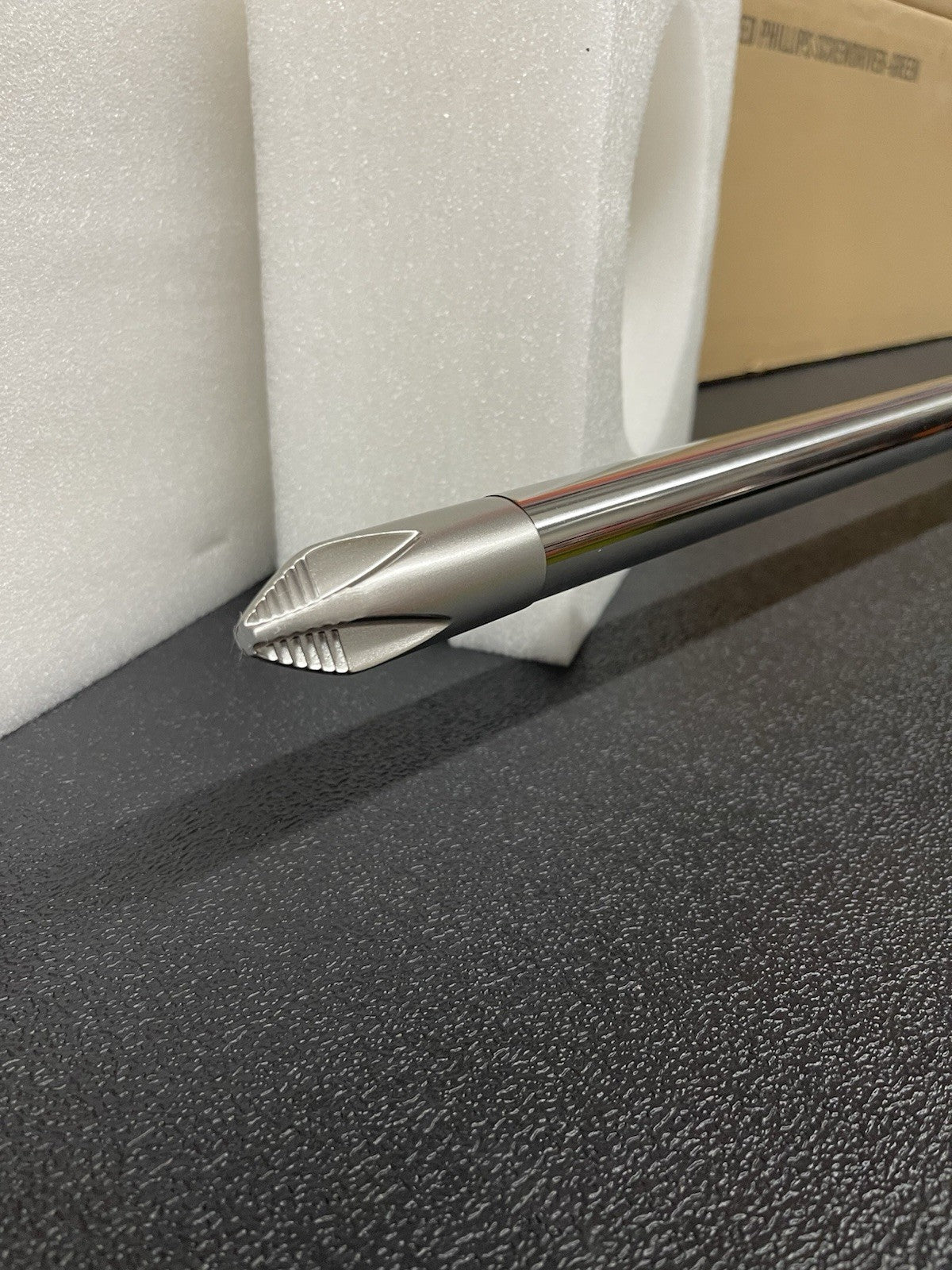 NEW Snap-On GREEN 47” GIANT Wall Mount Phillips Screwdriver Display