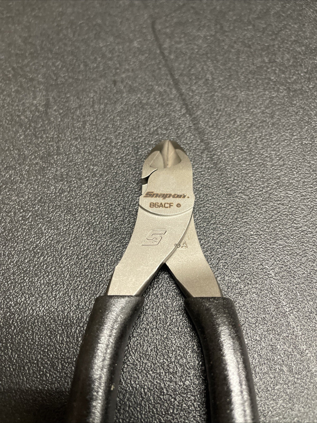 Snap-on Tools USA NEW BLACK Soft Grip 6" Diagonal Cutter Pliers 86ACFBK
