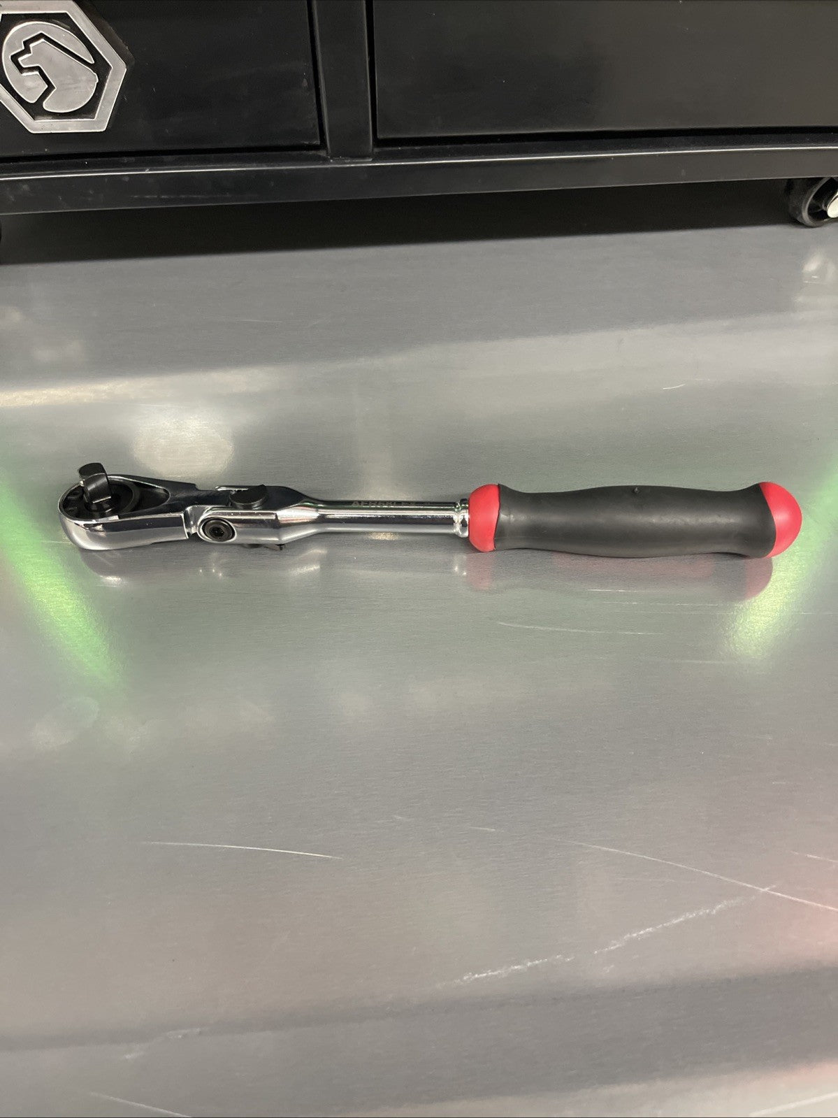 NEW! Matco Tools AFR68LFR 1/4” Locking Flex Head Ratchet 7-3/4” Red