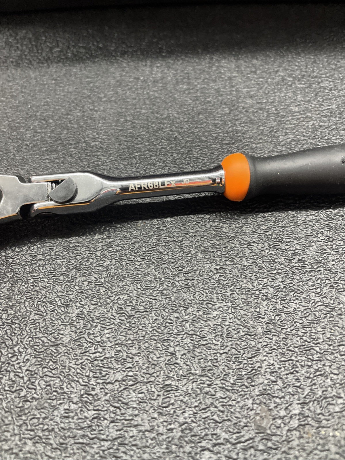 NEW! Matco Tools AFR68LFM 1/4” Locking Flex Head Ratchet 7-3/4” Orange