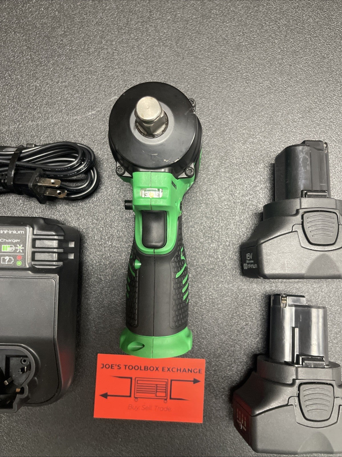 Matco Tools Infinium 16V 1/2" Stubby Impact Wrench 0-2,400 RPM MCL1612SIW KIT