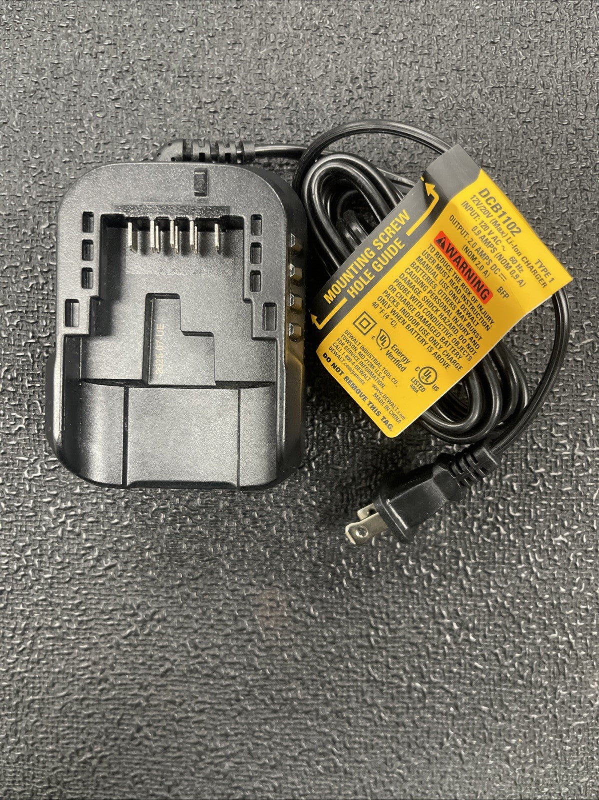 Dewalt DCB1102 12V-20V MAX Lithium Battery Charger, For Drill, Saw 20 volt