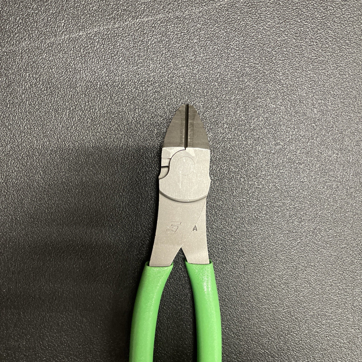 Snap-on Tools USA NEW GREEN 8" Soft Grip High Leverage Cutter Pliers 388ACFG