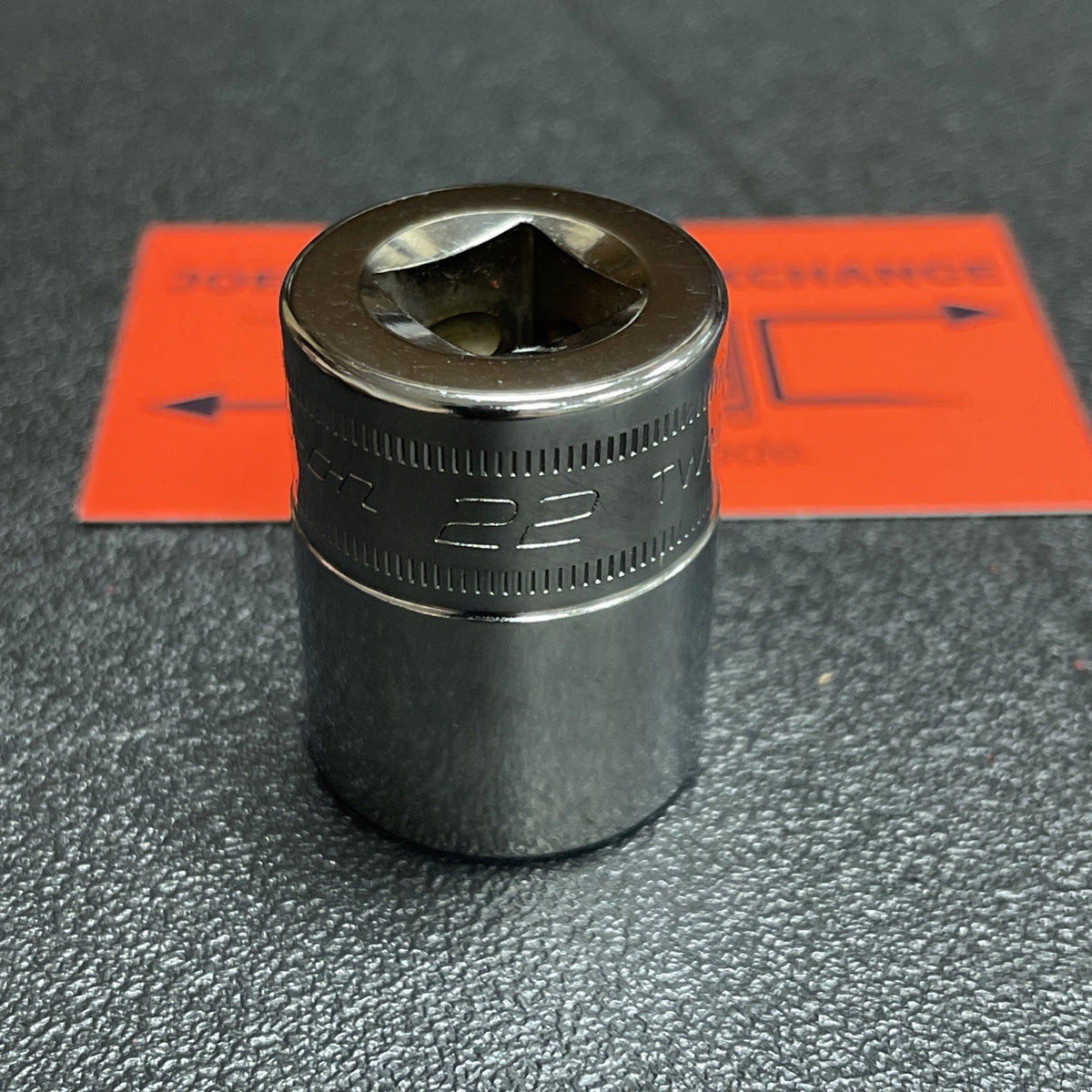 Snap-on Tools USA NEW 1/2" Drive 6-POINT Metric 22mm Shallow Socket TWM22