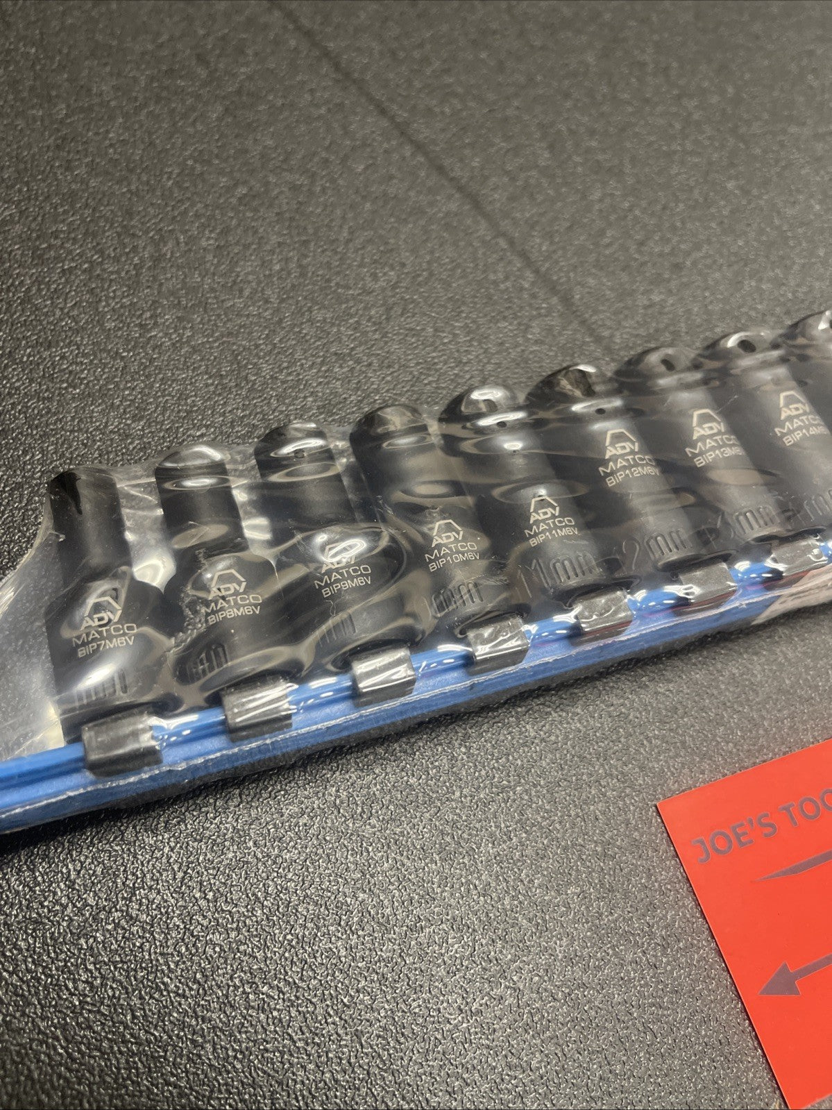 Matco Tools SBIPM136V 13 Piece 3/8" Drive Metric 6 Point Mid Length Socket Set