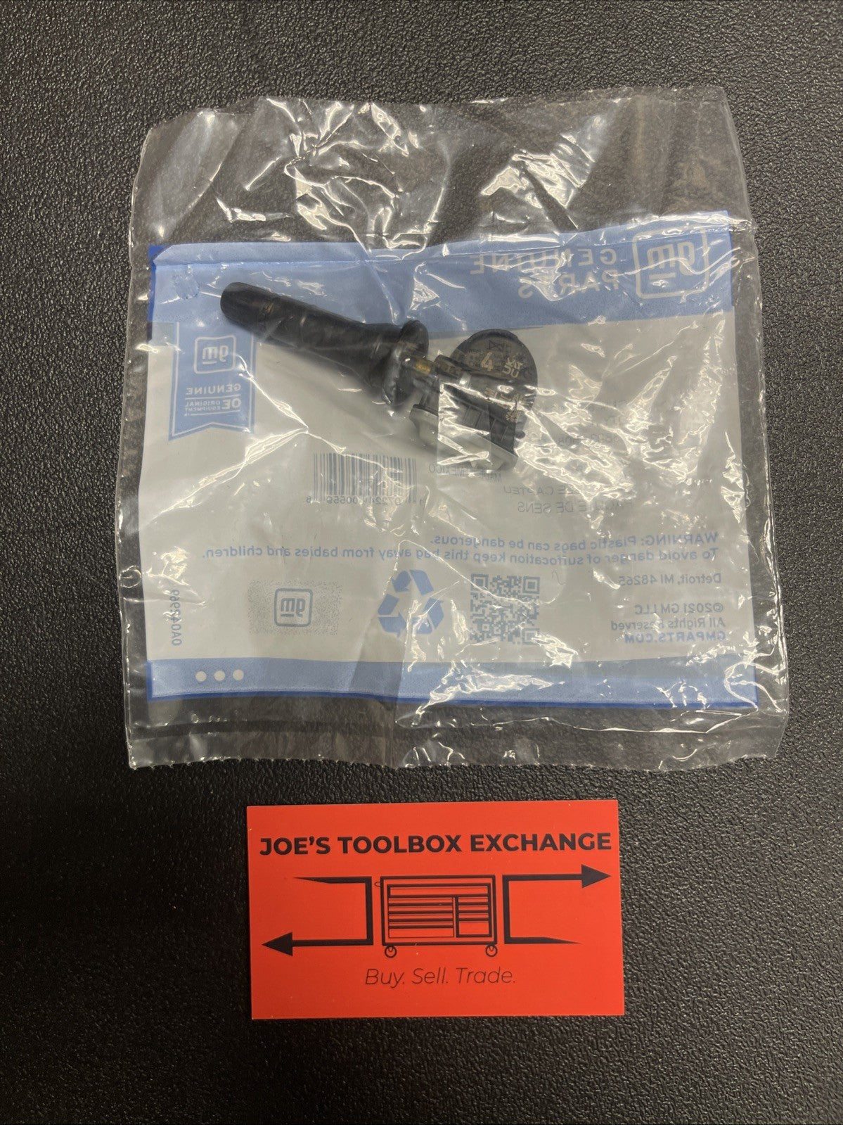 Genuine GM TPMS Tire Pressure Sensor 13556202 /OEM # 86530815