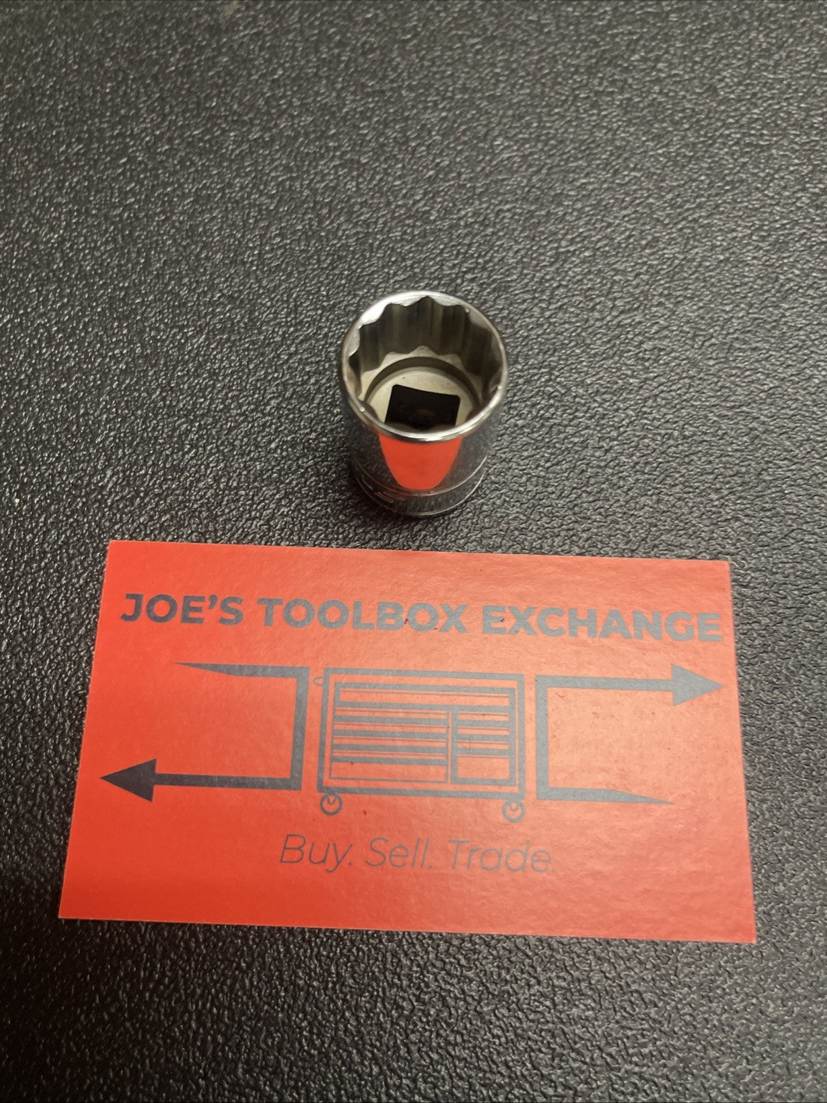 Snap-on Tools USA NEW 3/8" Drive 12-POINT SAE 5/8” Shallow Chrome Socket F201