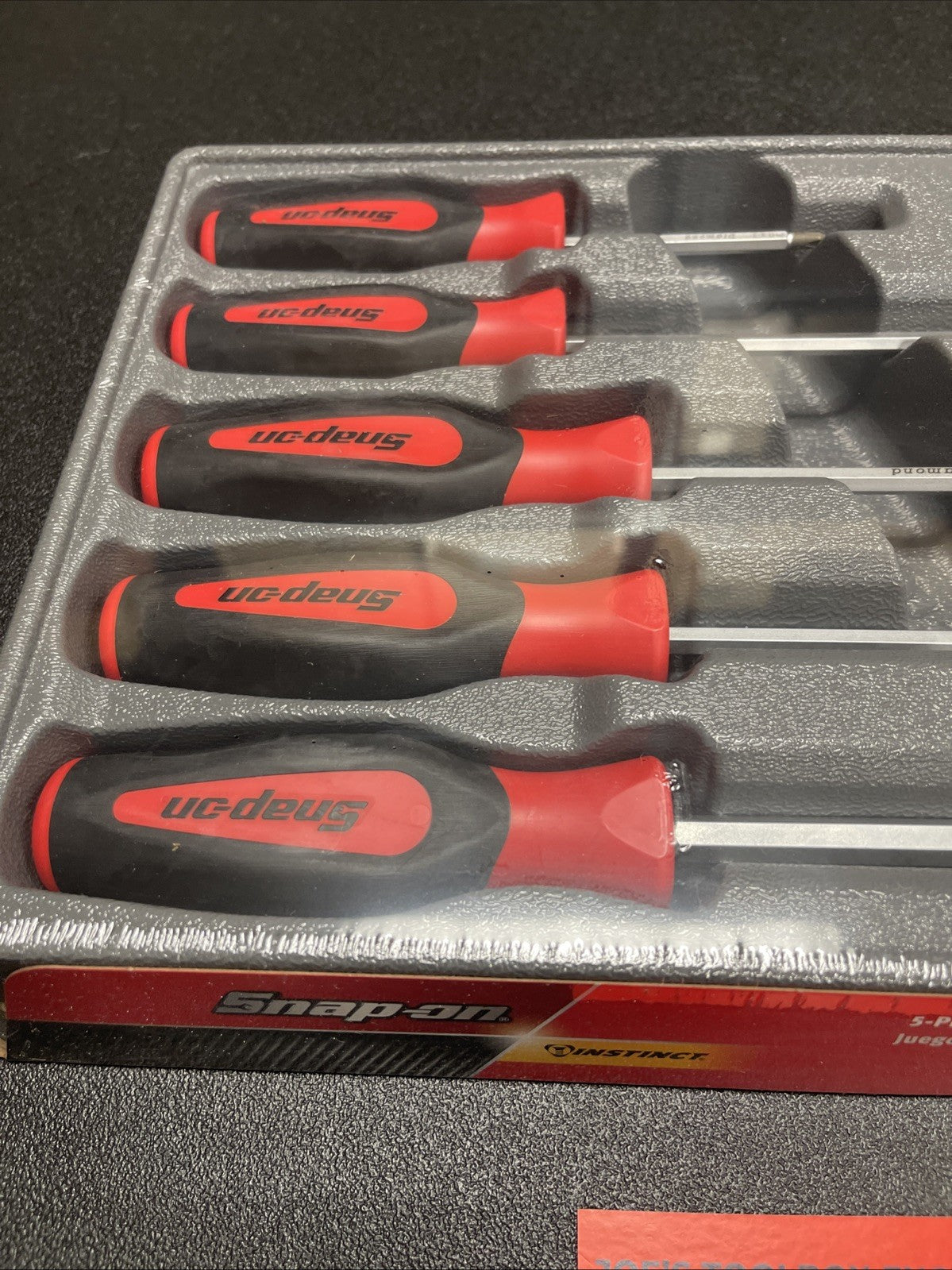 Snap-on Tools NEW 5pc Soft Grip Diamond Tip Phillips Screwdriver Set SGDDP50BR