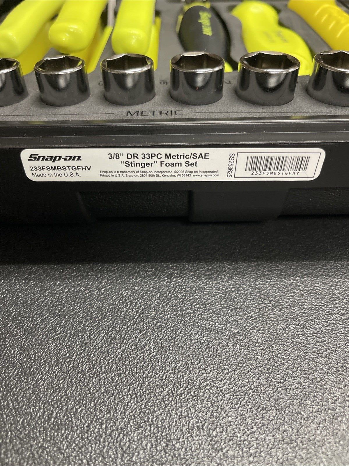 Snap-on Tools USA LIMITED "STINGER" 3/8" Drive 33-Piece Foam Set 233FSMBSTGFHV