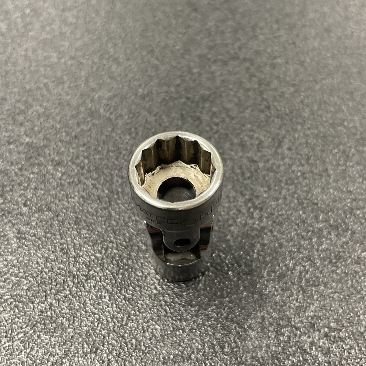 MATCO TOOLS 3/8” Drive 12 Point 5/8” Swivel Socket BU202 Chrome plated