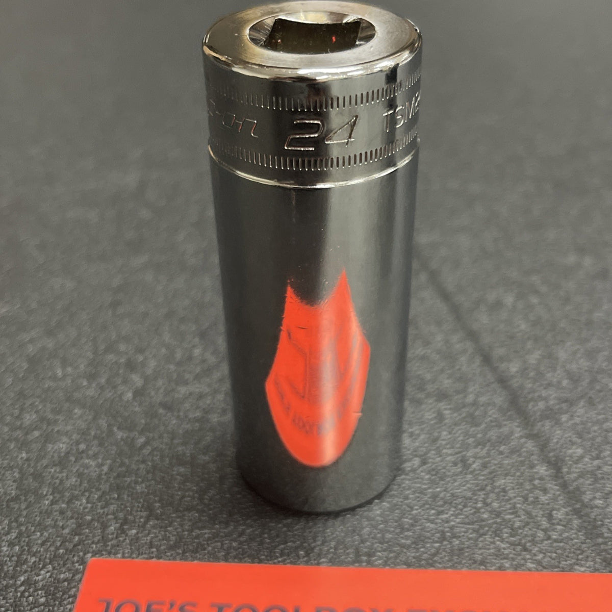 Snap-on Tools USA NEW 1/2" Drive 24mm Metric 6 Point Deep Chrome Socket TSM24