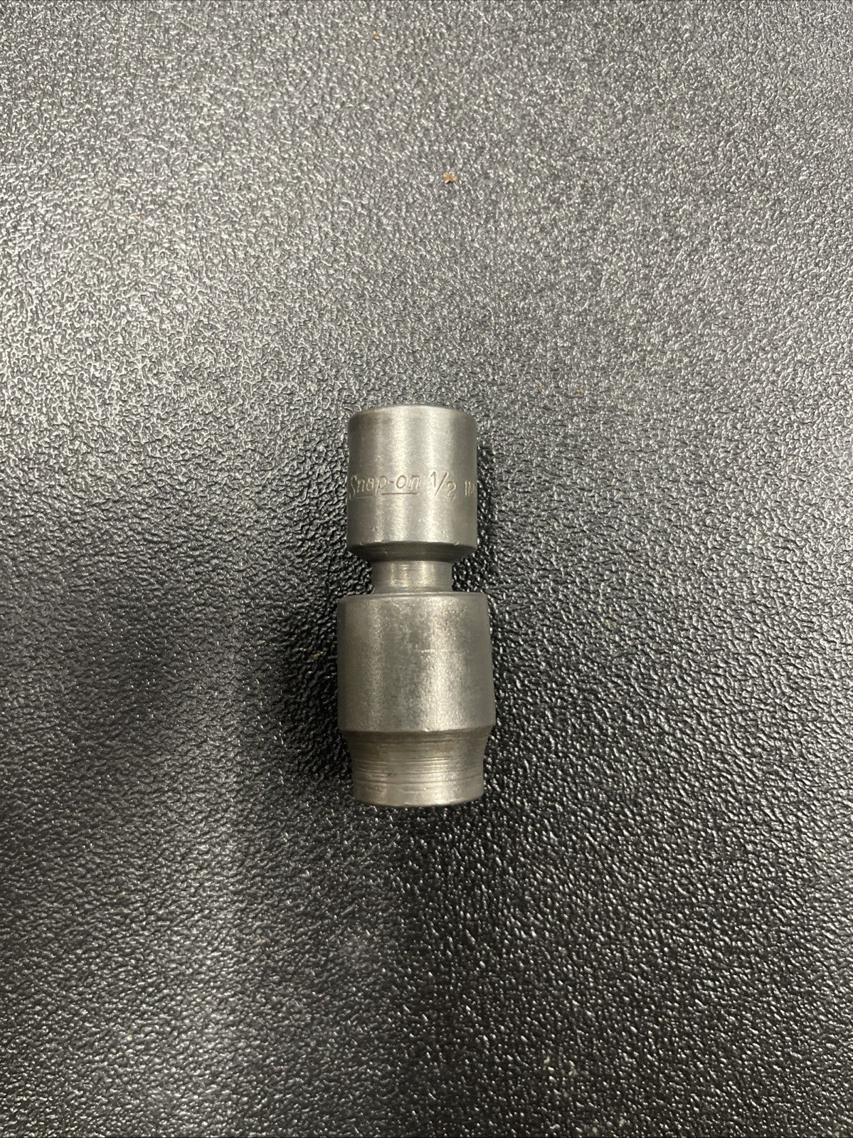 Snap on Tools IMBF16B 1/2" SAE Shallow Swivel Impact Socket 6 Point 3/8" Drive