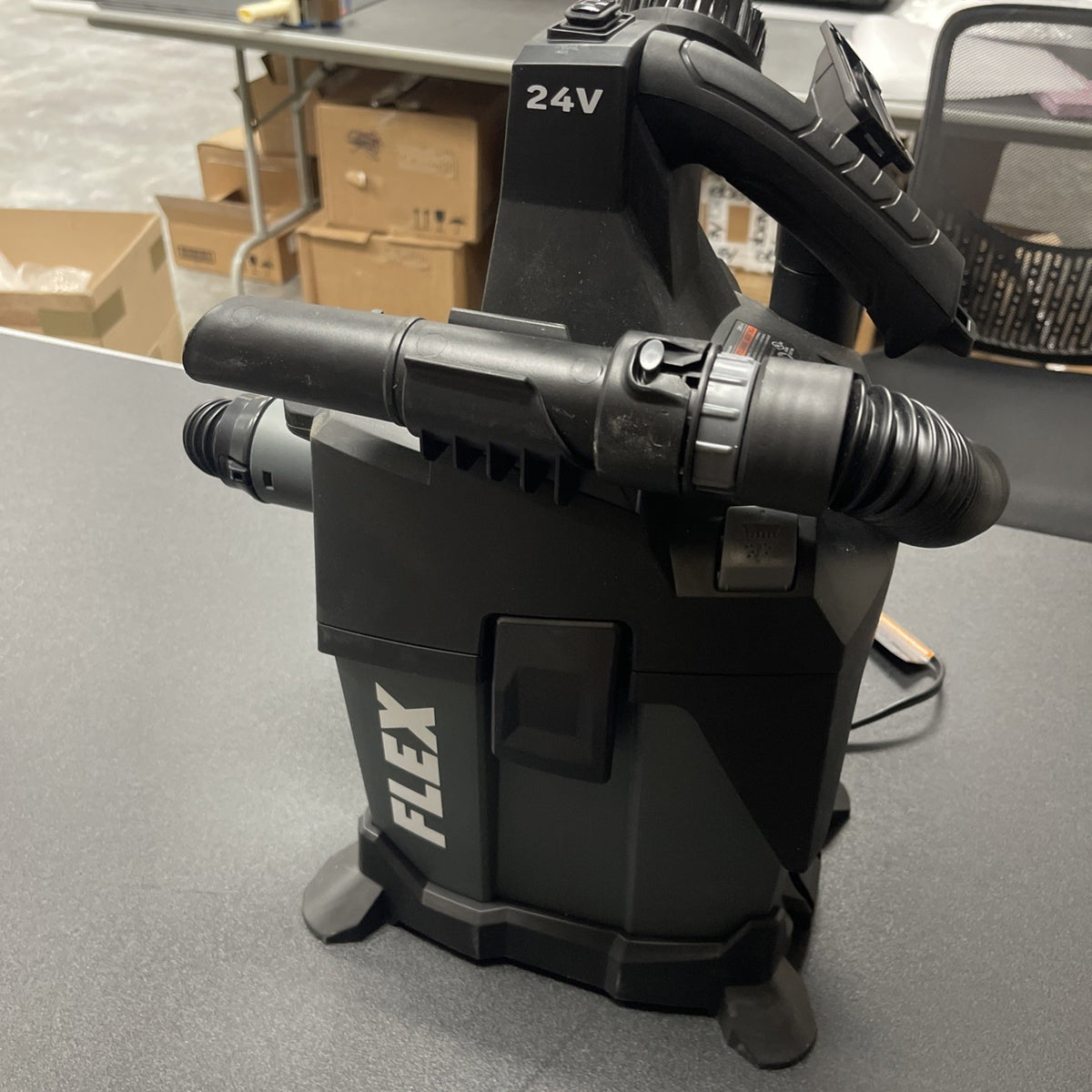 FLEX FX5221-Z 24V Brushless 1.6 Gallon Wet/Dry Tool Only Vacuum Cleaner, Grey