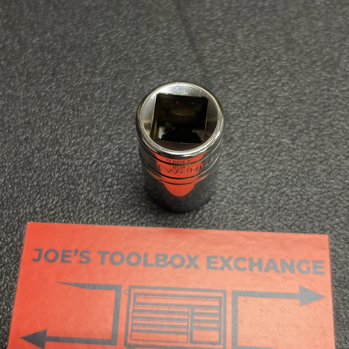 Snap-on Tools USA NEW 1/2" Drive 5/8" SAE 6 Point Shallow Chrome Socket TW201