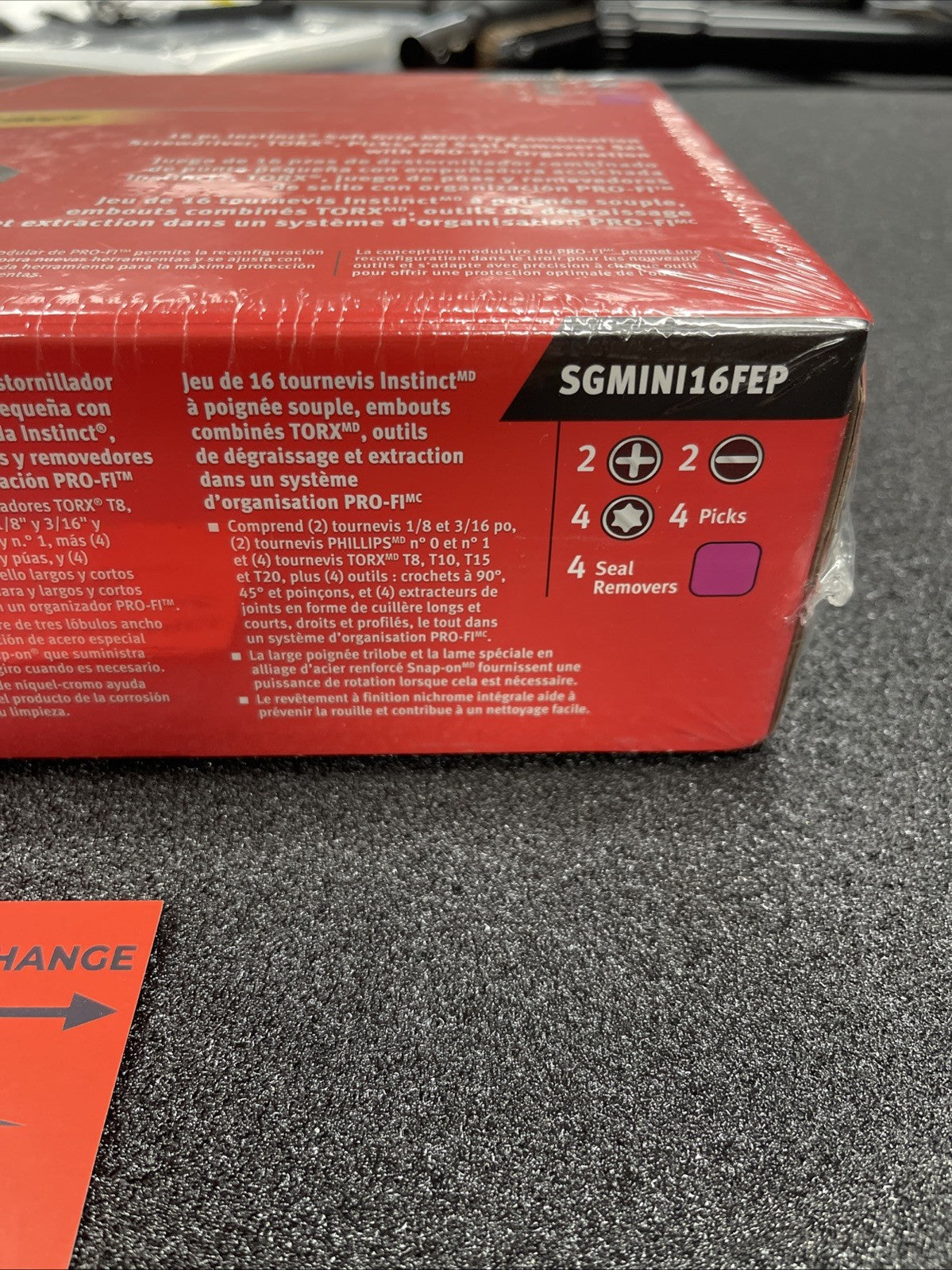 New Snap-on™ Instinct Pink Soft Handled 16pc Mini Screwdriver Set SGMINI16FEP