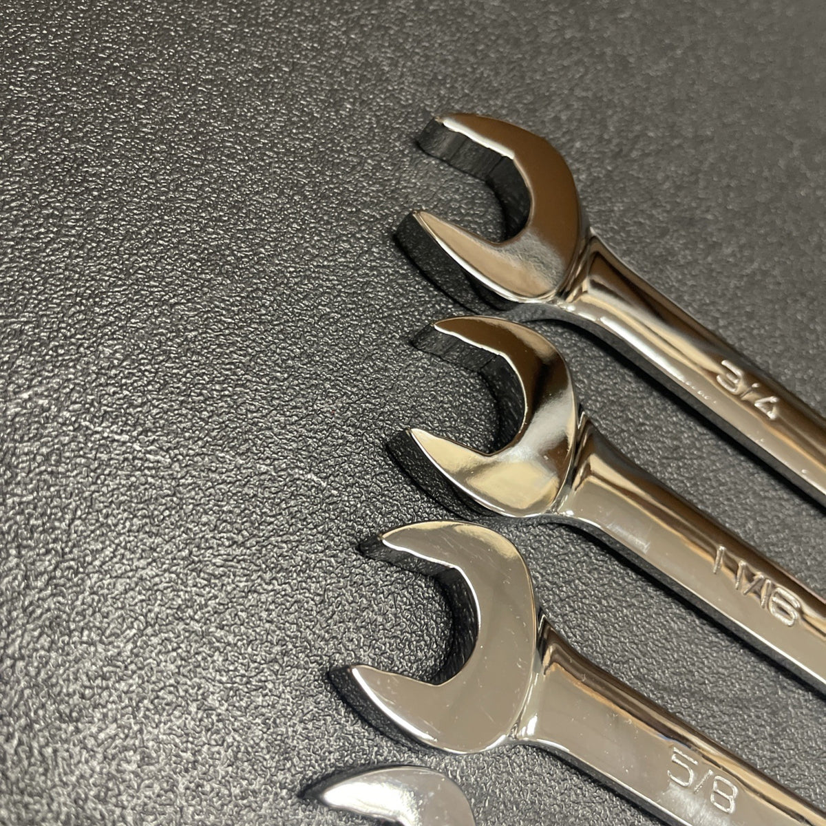 NEW SNAPON 12-Point SAE Flank Drive Plus Reversible Ratcheting SOXRR707A