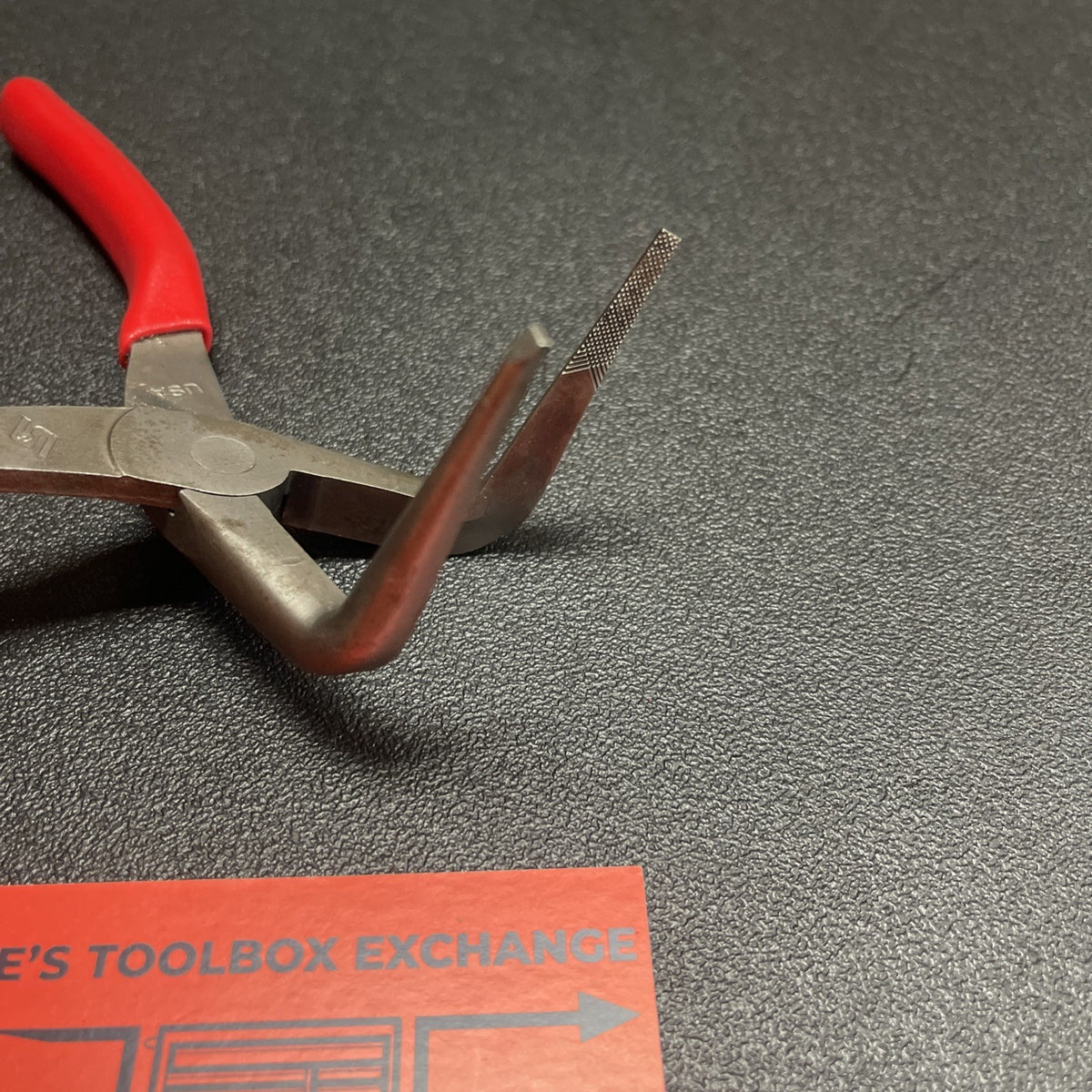 Snap-on Tools Red Soft Grip 7" 90⁰ Angle Jaw Needle Nose Pliers 497ACF