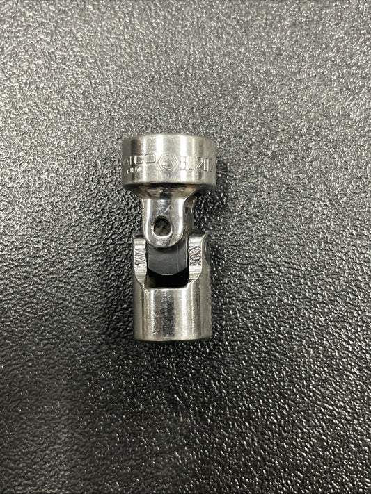 MATCO TOOLS 3/8” Drive 12 Point 5/8” Swivel Socket BU202 Chrome plated