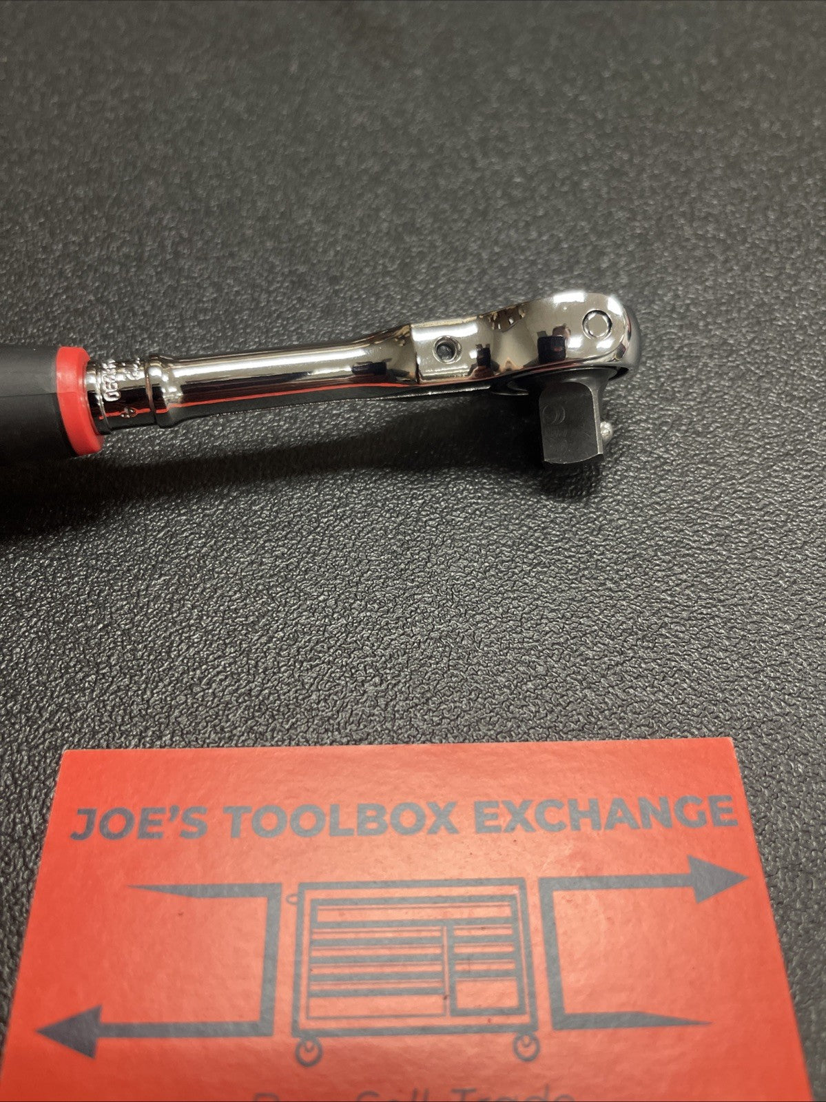 Snap-on Tools USA NEW RED 3/8” Drive Compact Round Head Swivel Ratchet FHCNF72