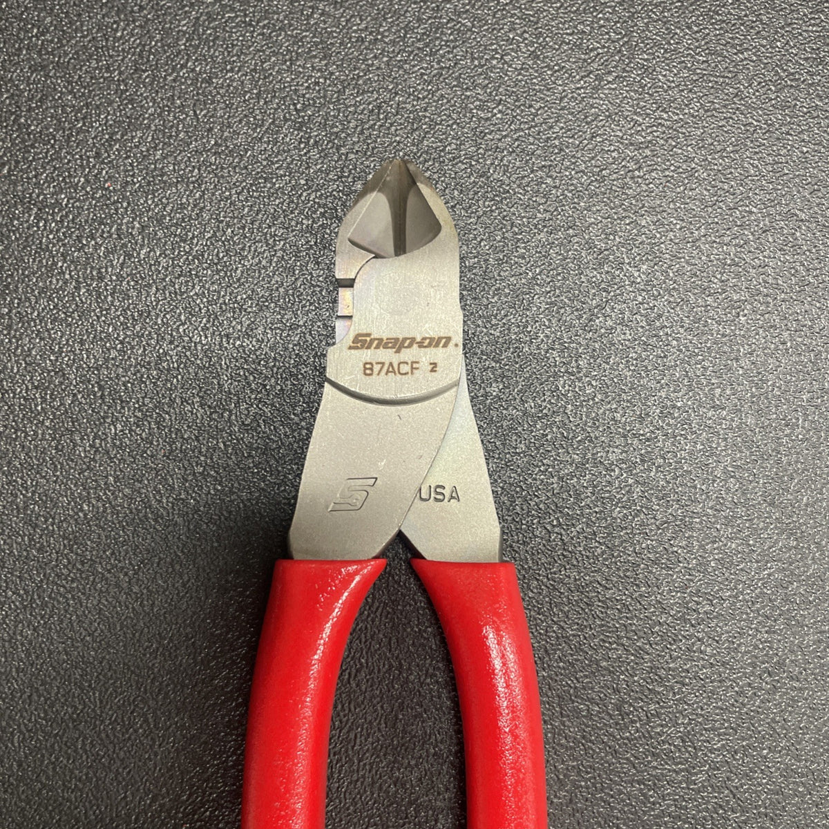 Snap-on Tools USA NEW RED Soft Grip 7" Diagonal Cutter Pliers 87ACF