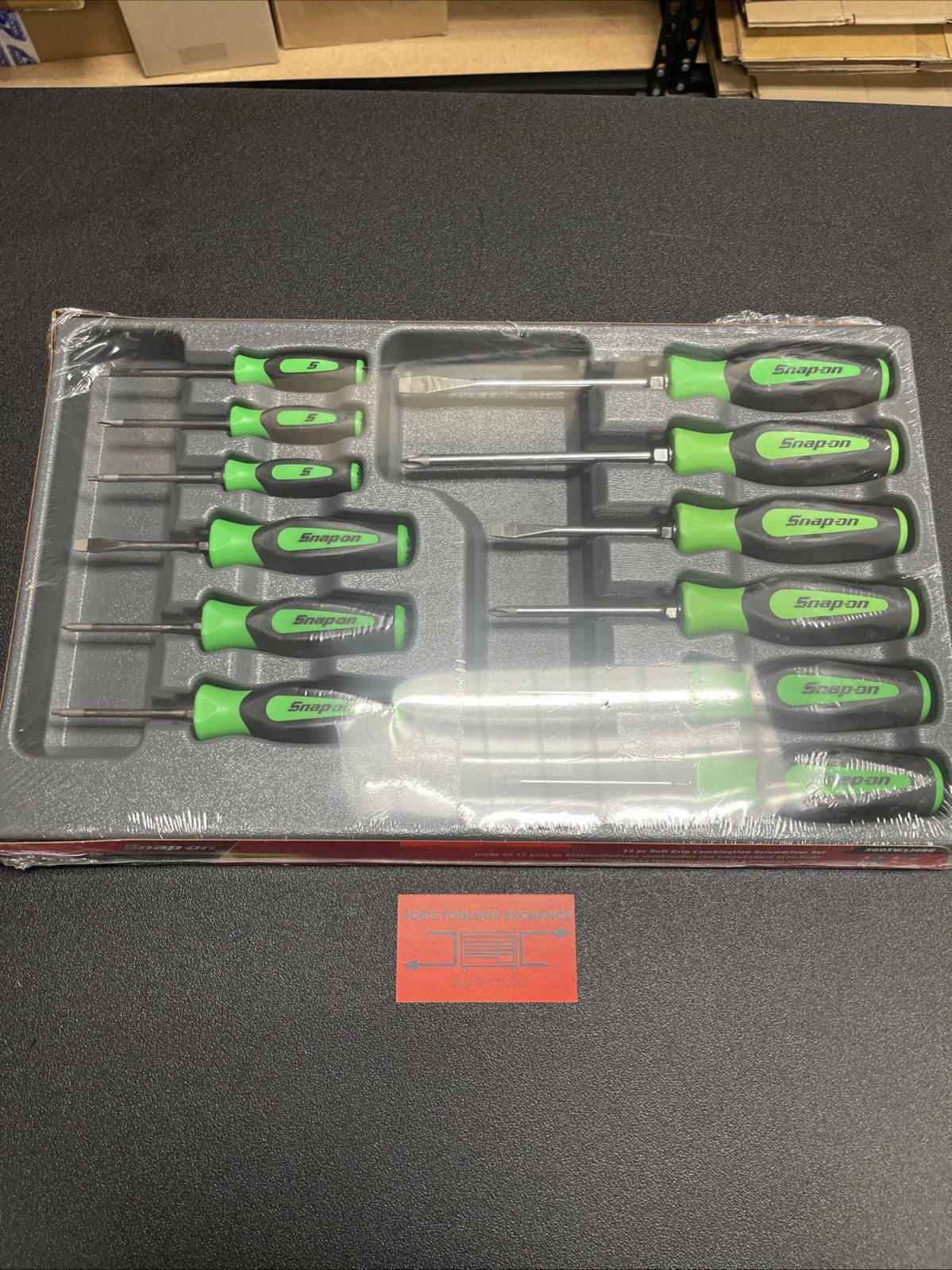 Snap-on Tools USA NEW 12PC GREEN Soft Grip MIX TIP Screwdriver Set SGDXW120BG