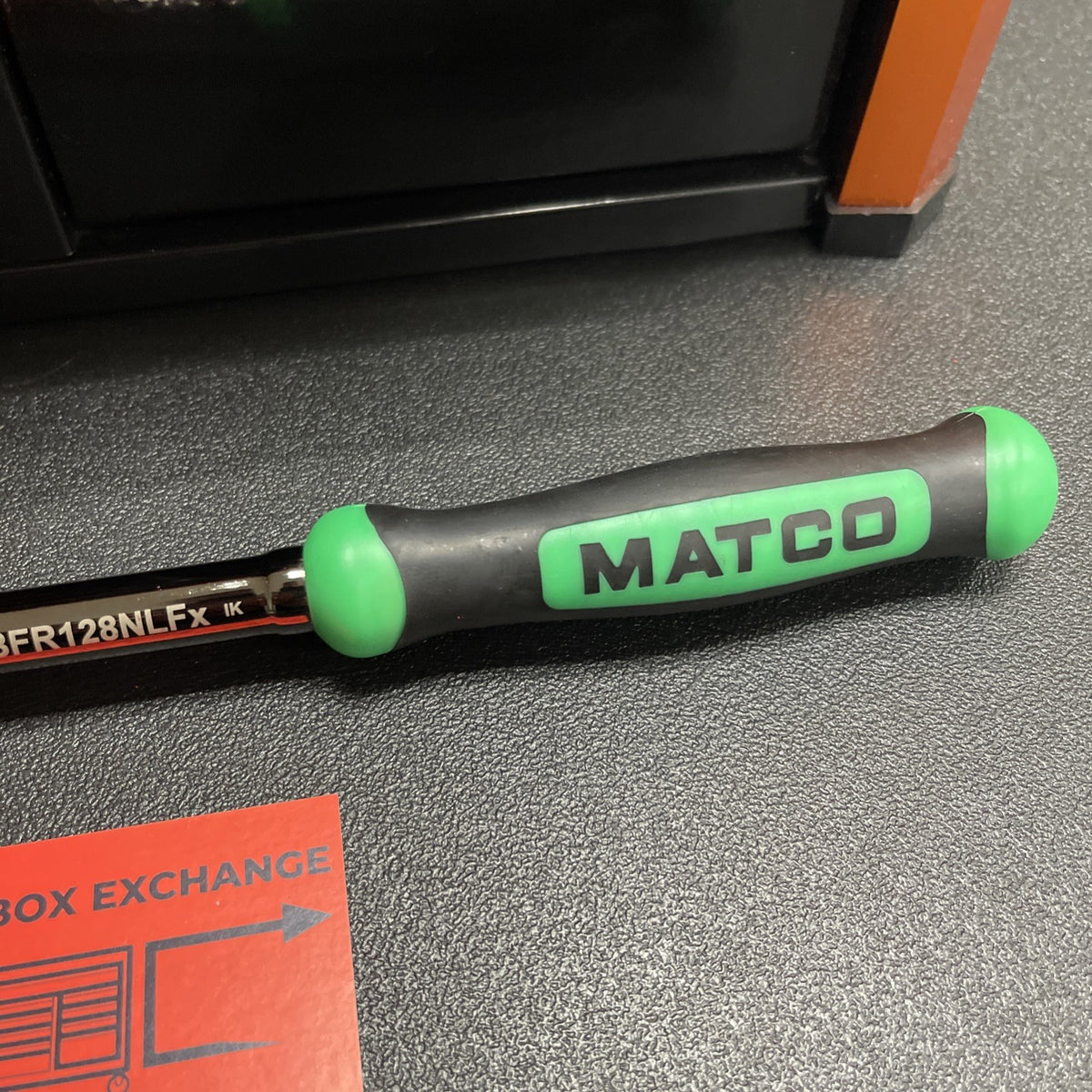 Matco NEW 3/8” Dr. Flex Head Ratchet BFR128NLFx BFR128NLFG GREEN 12-1/2” 88