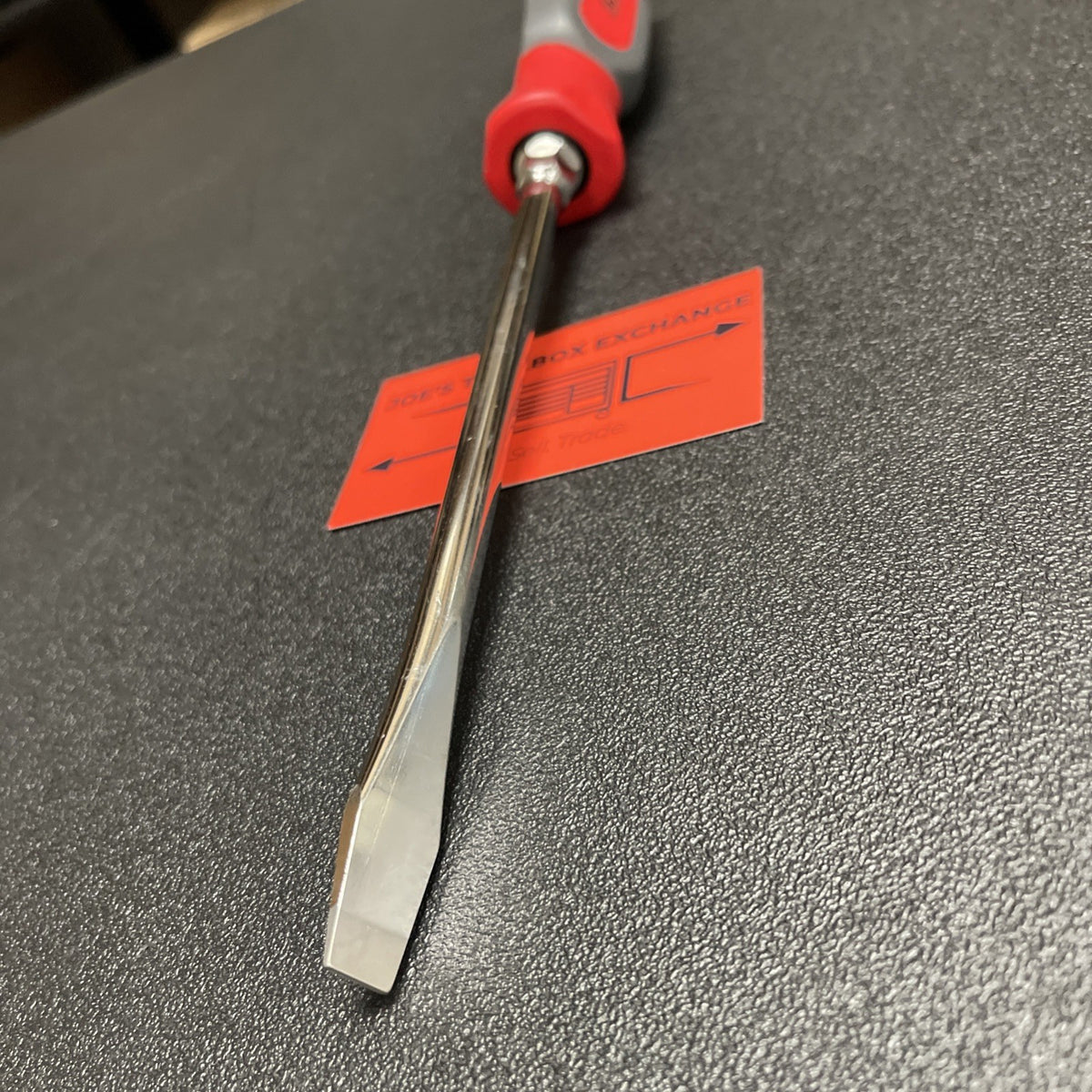 Snap-on Tools NEW USA RED Hard Handle 3/8" Flat Head / Slotted Screwdriver SHD8