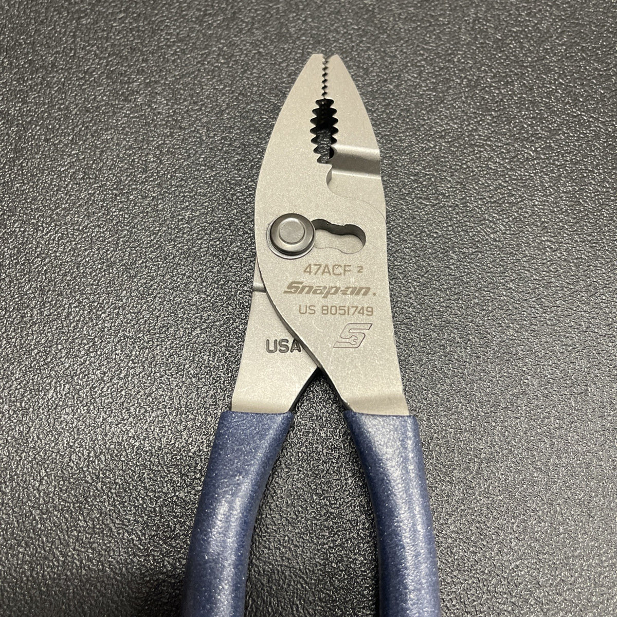 Snap-on Tools NEW POWER BLUE 8" Talon Soft Grip Combo Slip-Joint Pliers 47ACFMB