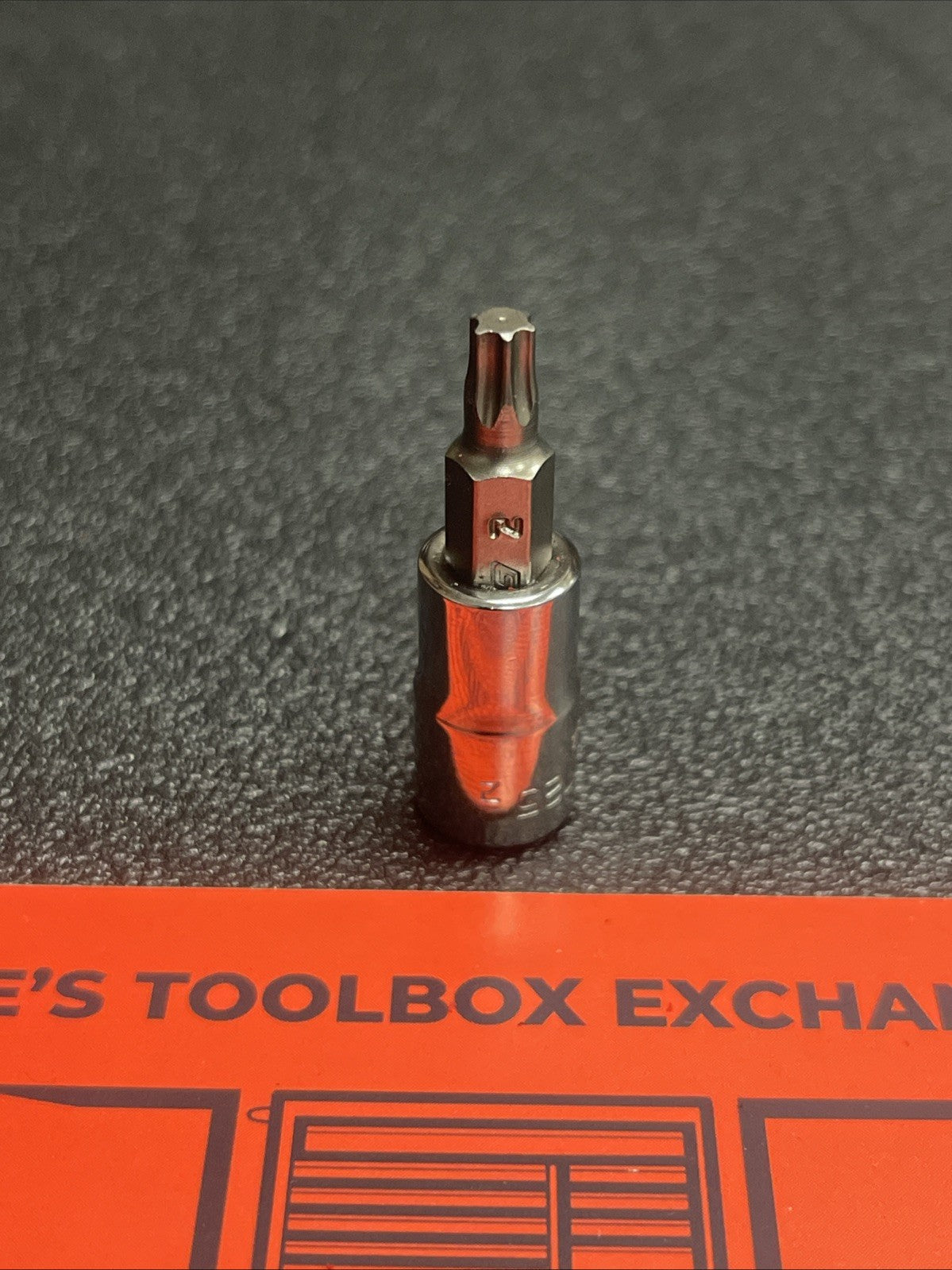 Snap-on Tools USA NEW 1/4" Drive T25 Standard TORX Bit Chrome Socket TTX25E