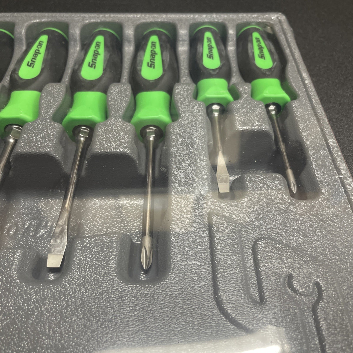 Snap-on Tools USA NEW 6pc GREEN Soft Grip Combination Screwdriver Set SGDX60BG