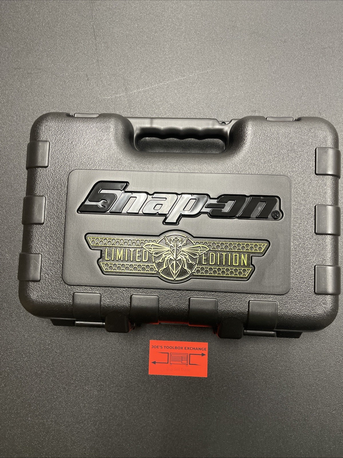 Snap-on Tools USA LIMITED "STINGER" 3/8" Drive 33-Piece Foam Set 233FSMBSTGFHV