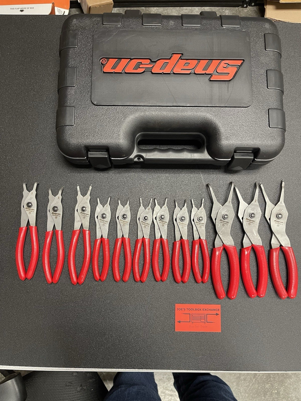 SNAP-ON SRPCR112 12 Pc. Snap Ring Pliers Set W/Foam Padded Case Red