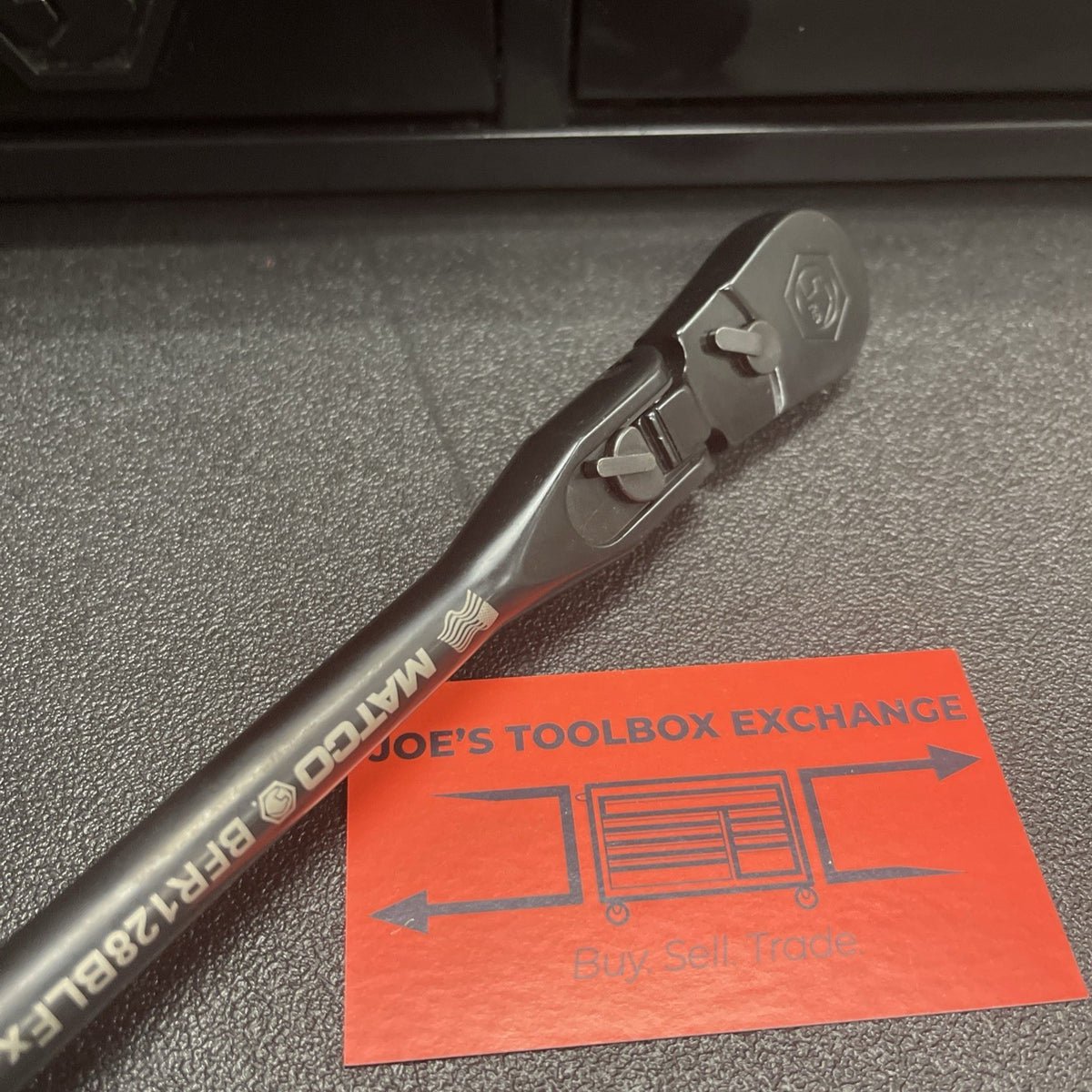 MATCO BFR128BLFR 3/8" DR 12-1/2" 88 TOOTH BLACK CHROME LOCKING FLEX RATCHET RED