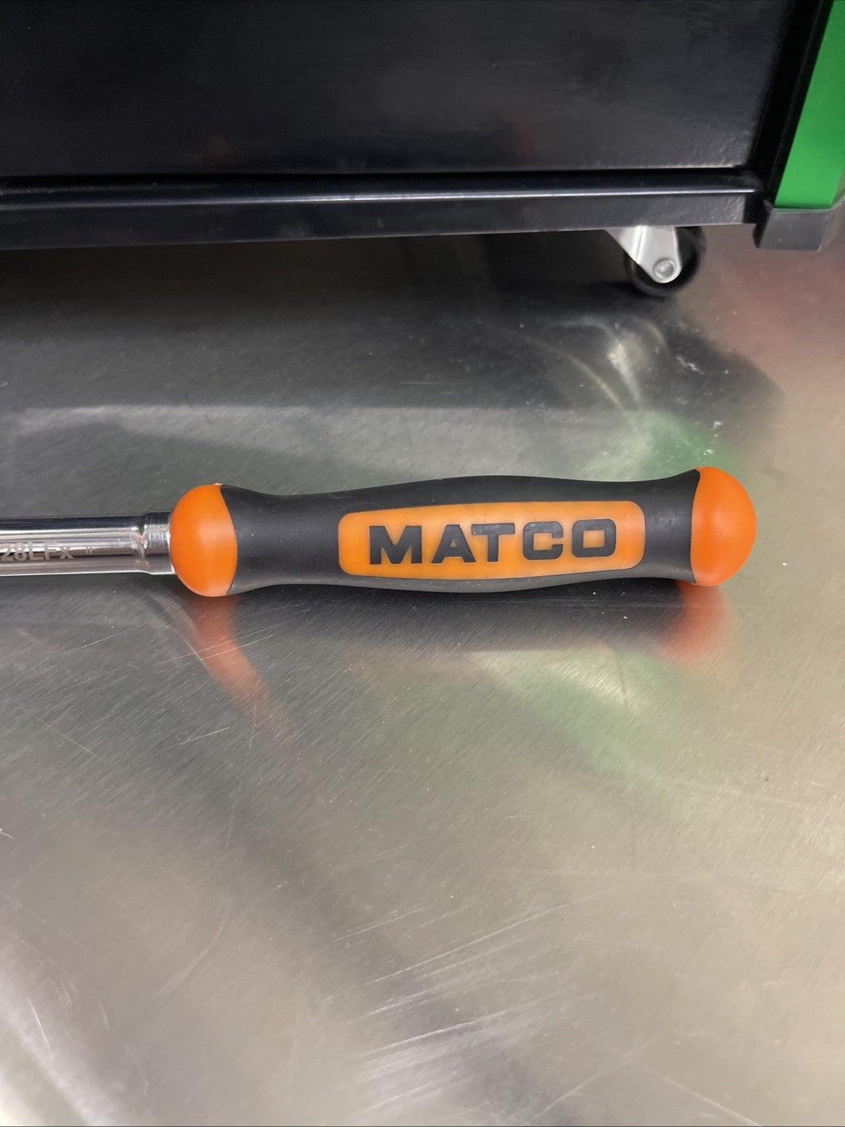 NEW! Matco Tools BFR128LFM 3/8" DRIVE 12-1/2" LOCKING FLEX HEAD RATCHET Orange