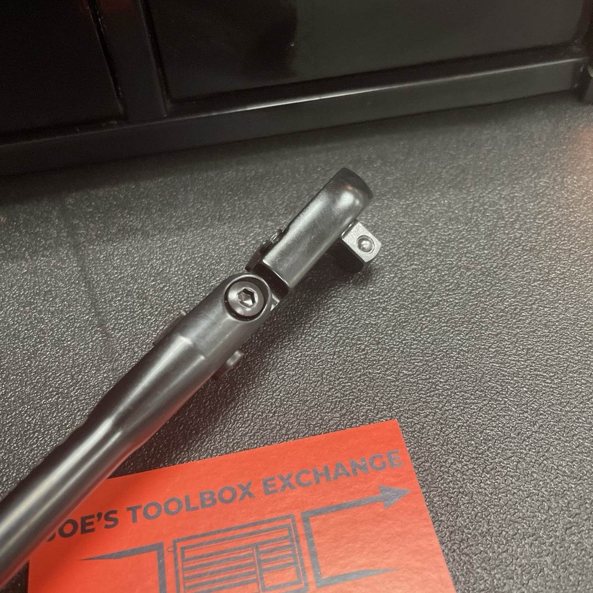 MATCO BFR128BLFR 3/8" DR 12-1/2" 88 TOOTH BLACK CHROME LOCKING FLEX RATCHET RED